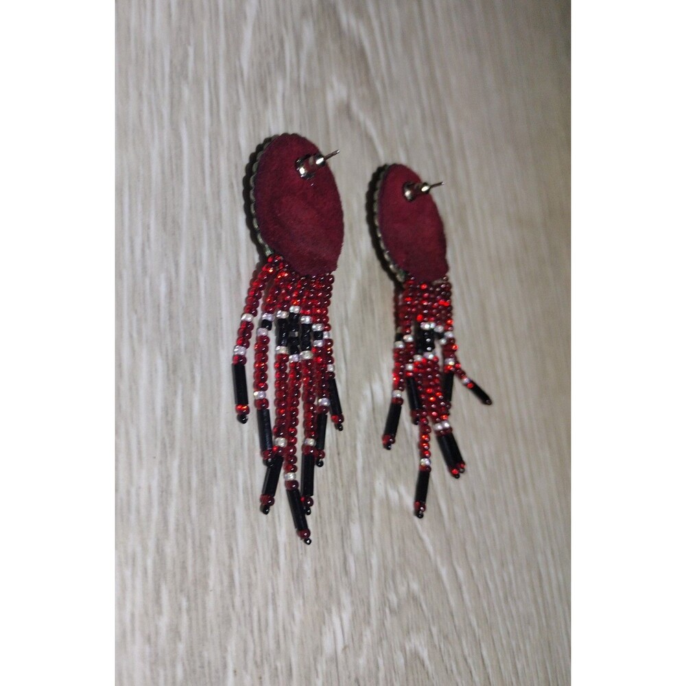 Handcrafted Native American-Style Earrings - Picture 5 of 5
